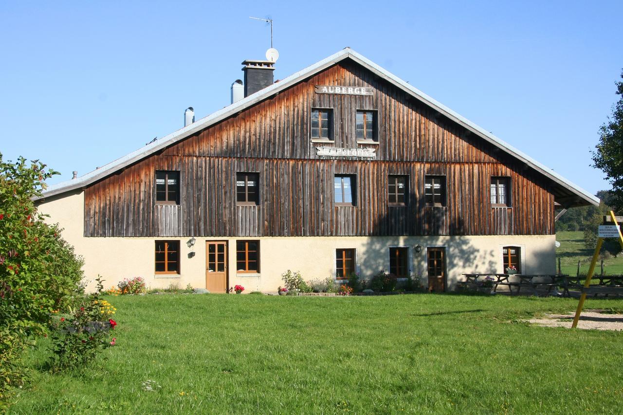 Auberge De La Perdrix Hauterive-la-Fresse Exterior photo